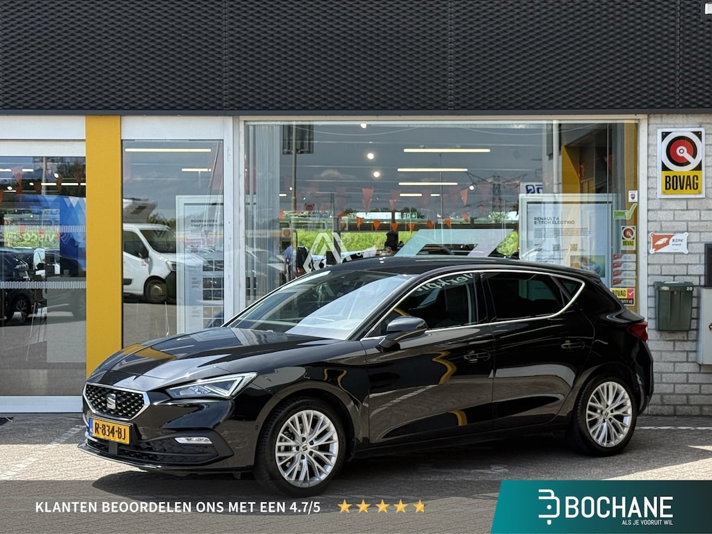 SEAT Leon 1.5 eTSI FR Business Intense | NAP | Navigatie | Stoel & stuur verwarming | Achteruitrijcamera | LED | DAB | Climate Control | Draadloze tel lader |