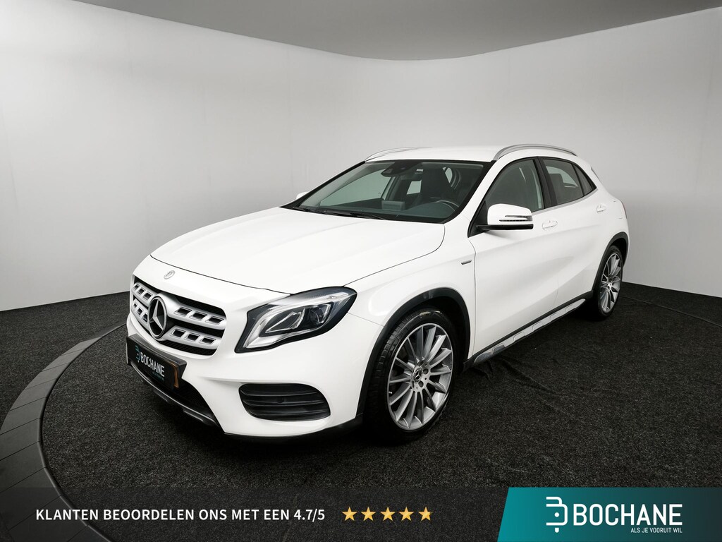 Mercedes-Benz GLA 200 Business | Trekhaak | Achteruitrijcamera | Leder | Navigatie |