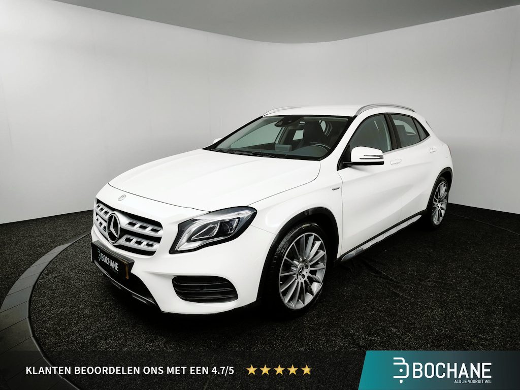 Mercedes-Benz GLA 200 Business | Trekhaak | Achteruitrijcamera | Leder | Navigatie |