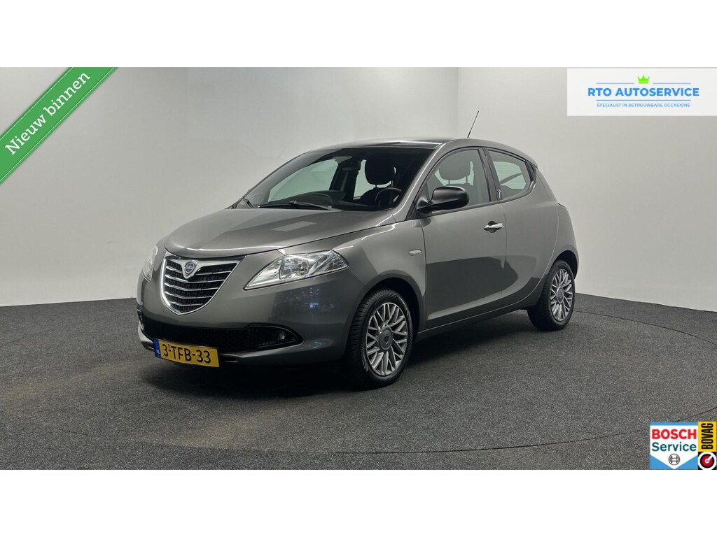 Lancia Ypsilon 0.9 TwinAir S MomoDesign AIRCO LM.