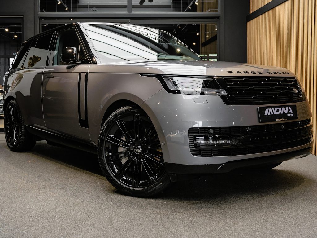 Land Rover Range Rover P510e HSE Massage Meridian Pano 3.0 P510e HSE PHEV Eiger Grey