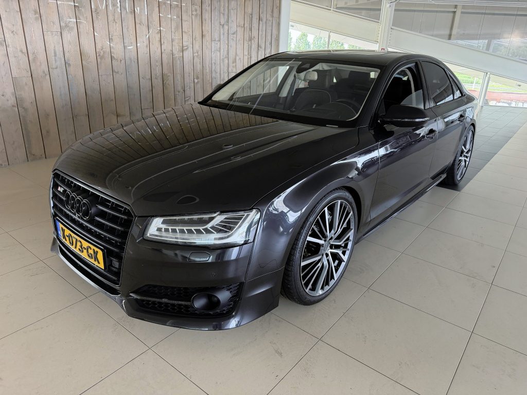 Audi S8 4.0 TFSI S8 plus quattro Pro Line+