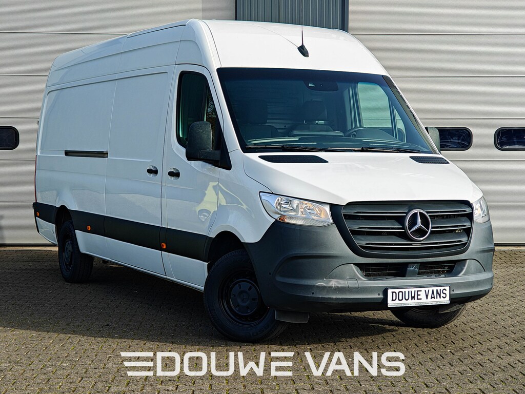 Mercedes-Benz Sprinter L3 317 Airco Cruise Control DAB MBUX Navi Geveerde Stoel