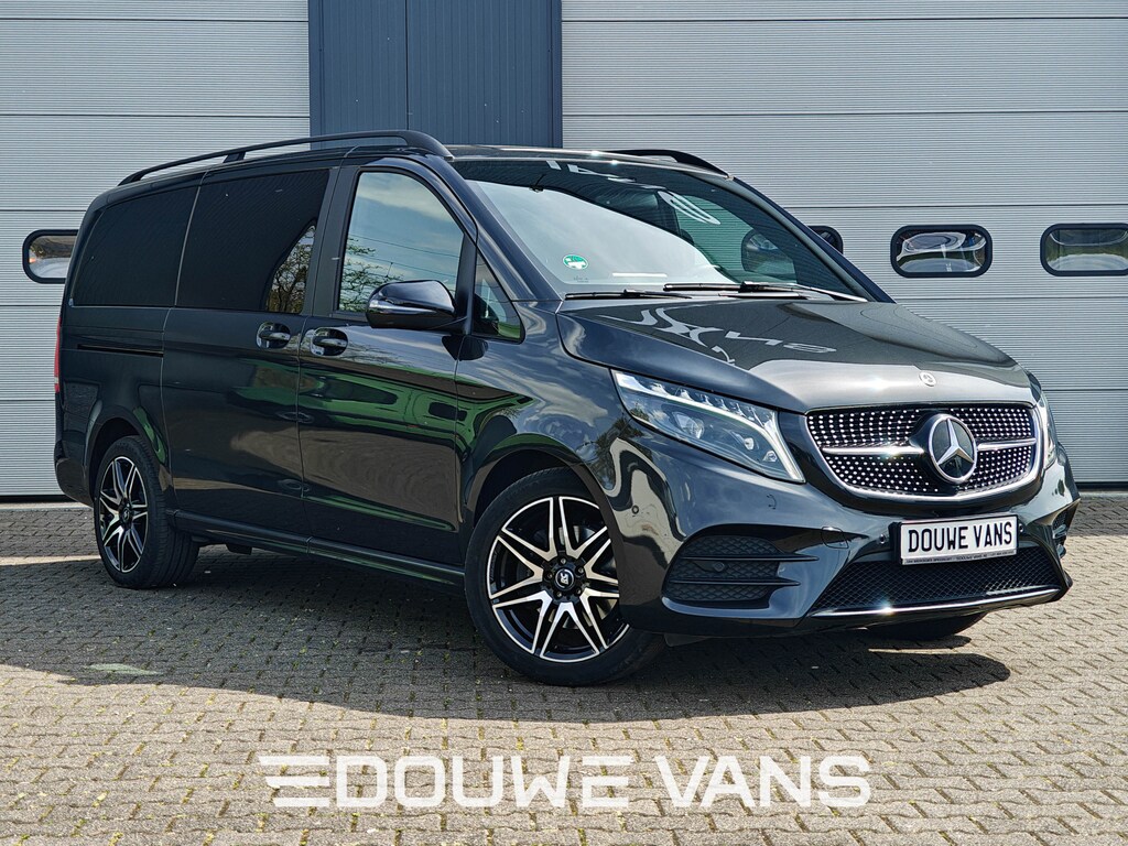 Mercedes-Benz V-klasse V300 L2 4MATIC AMG LED Lang DAB 239PK Night Pakket Burmester Dubbel Cabine 4x4