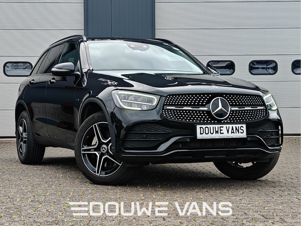Mercedes-Benz GLC 300e 4MATIC AMG Panorama Leder Night Pakket Memory Navi Elek. stoelen