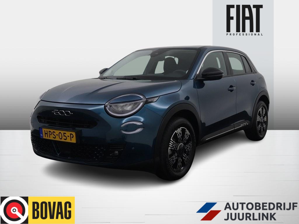 Fiat 600 1.2T Hybrid 110pk Automaat Urban Stoelverw./Camera /Nav/Ecc/Stylepack/Keyless
