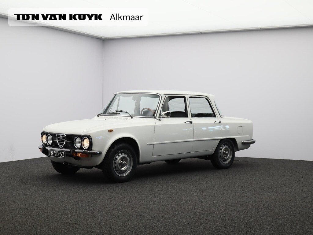 Alfa Romeo Giulia super nuova 1300