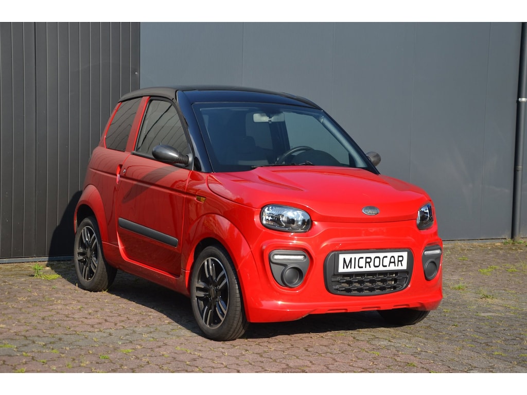 Microcar Brommobiel M.GO 6 * 8500 km !! * z.g.a.n. * Achteruitrij Camera