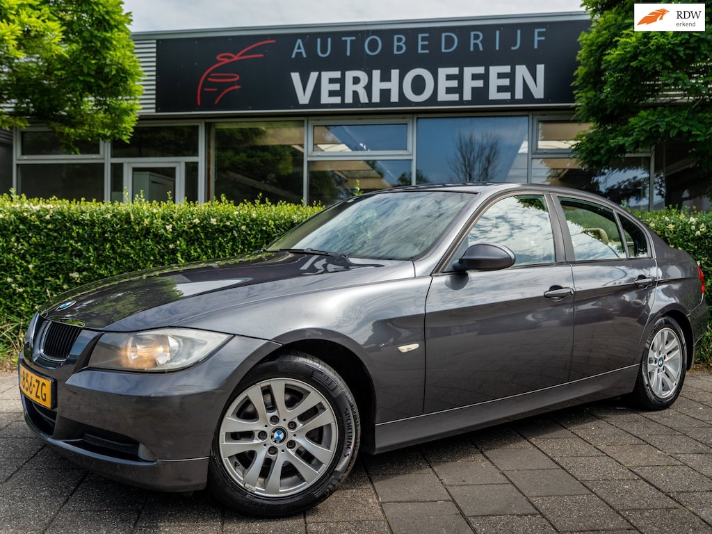 BMW 3-Serie 318i - AIRCO - CRUISE CONTROL - ORG NL - NAP - 6 BAK !