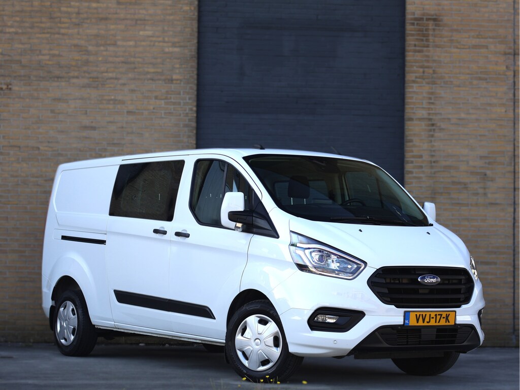 Ford Transit Custom 320 2.0 TDCI L2H1 Trend DC Haak | Camera | Carplay | Navi