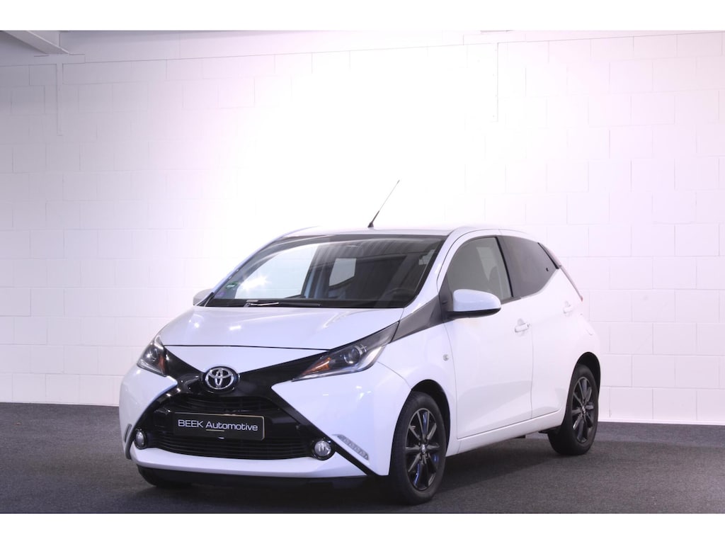 Toyota Aygo 1.0 VVT-i x-pure | Apple CarPlay | Camera | Automaat
