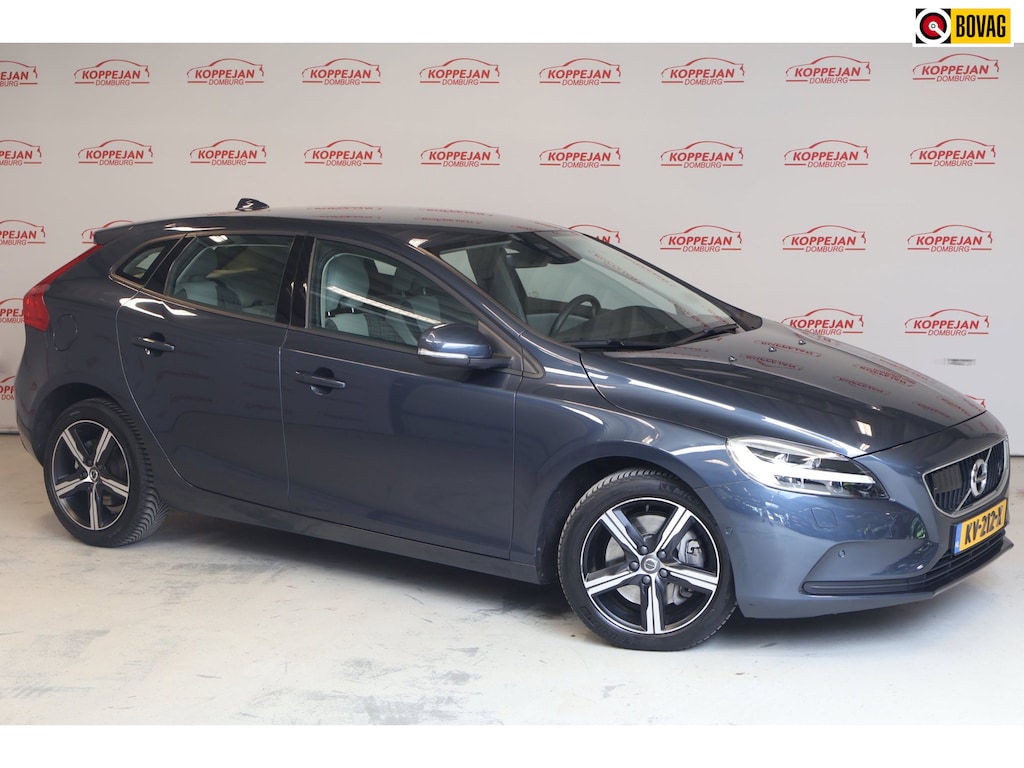 Volvo V40 1.5 T2 Nordic+ NL auto, Winterpakket, camera, parkeerassist, BLIS