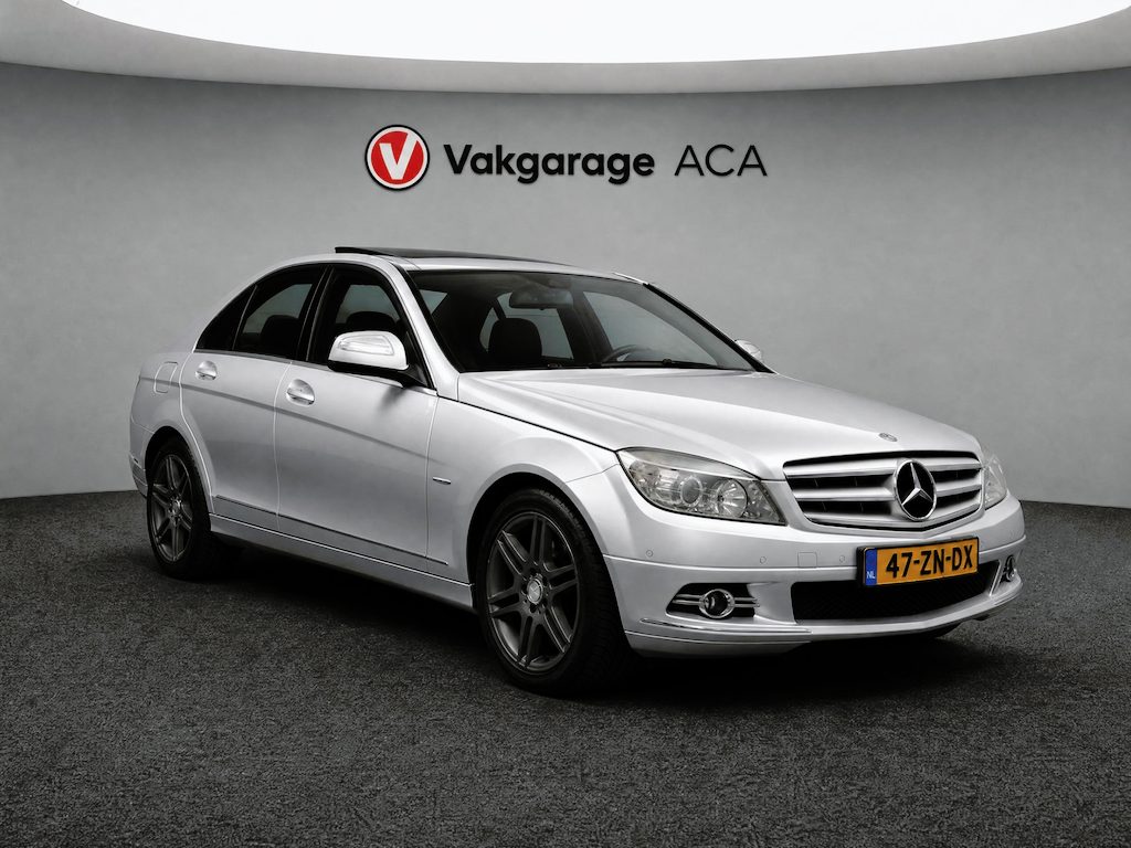 Mercedes-Benz C-klasse 180 K Avantgarde // PANO // TREKHAAK // NAVI // CLIMA // CRUISE //