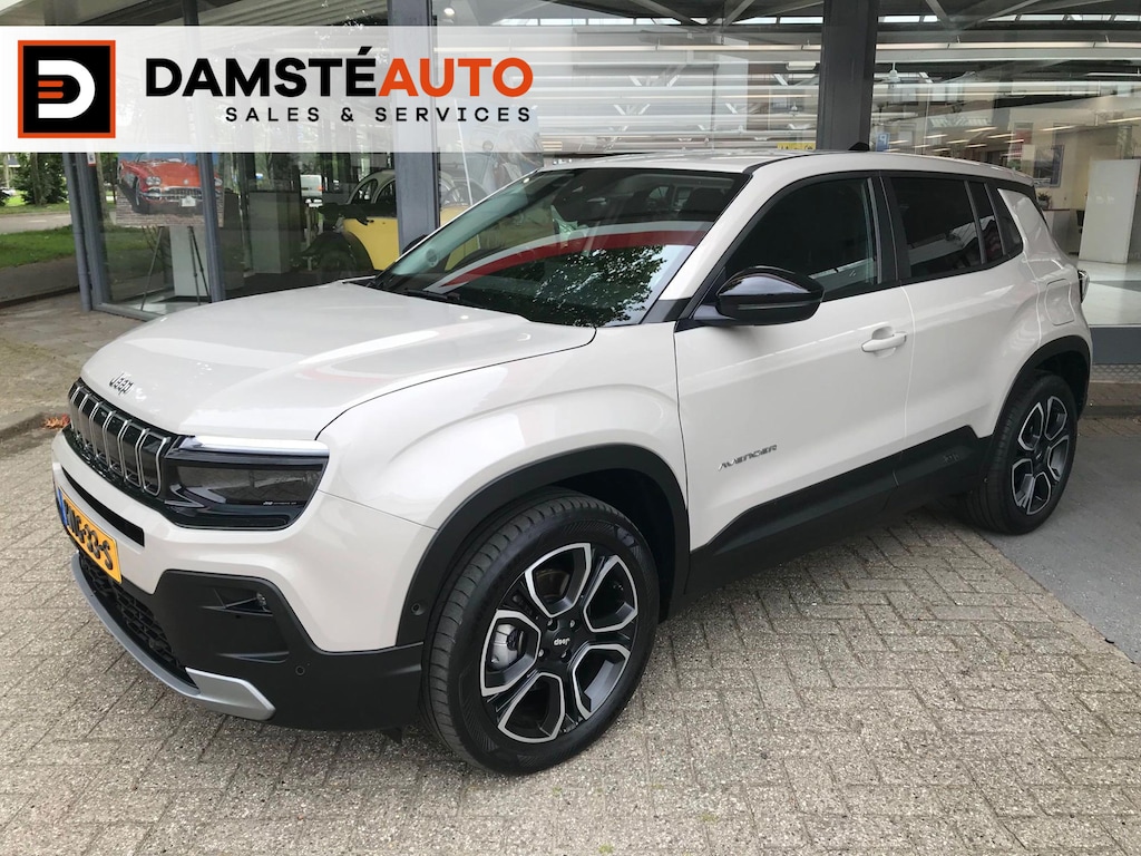 Jeep Avenger 1.2 e-Hybrid Summit 360gr Camera, Navigatie, JBL Sound , Dodehoek detectie.