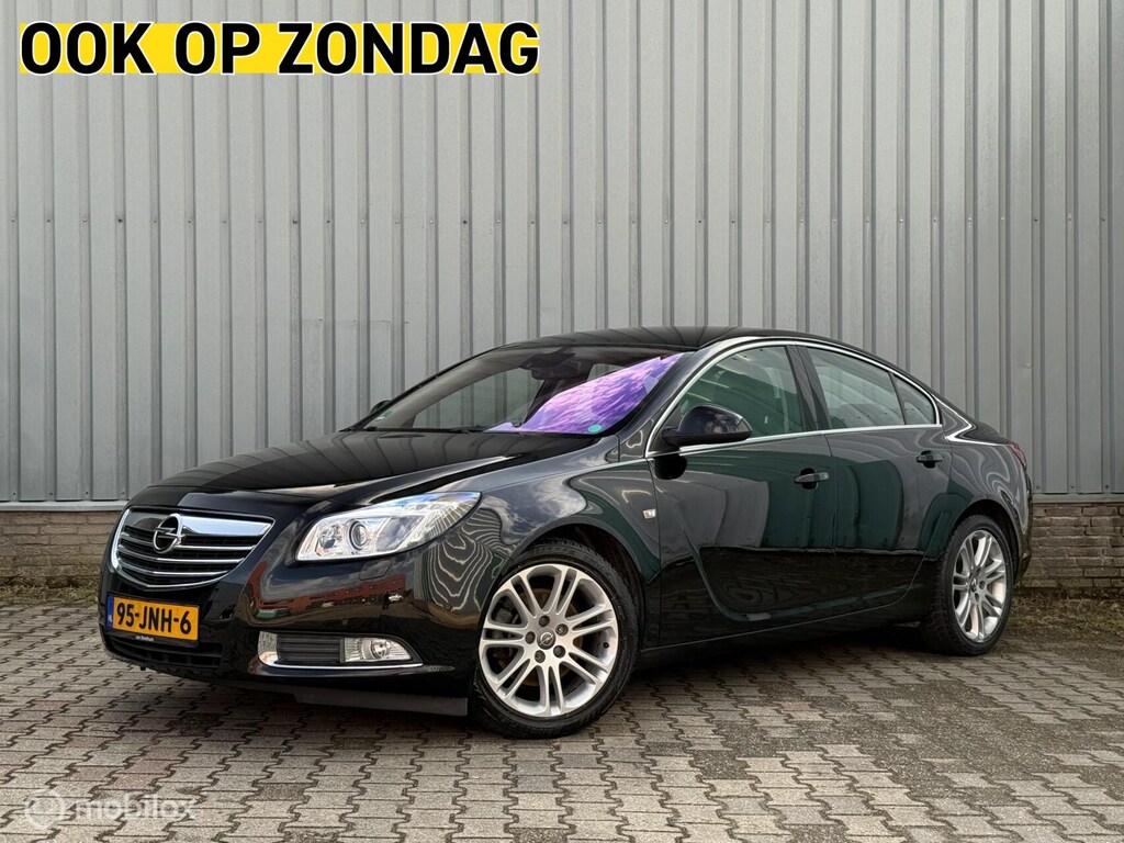 Opel Insignia 2.0 T Sport | Leer | 221PK