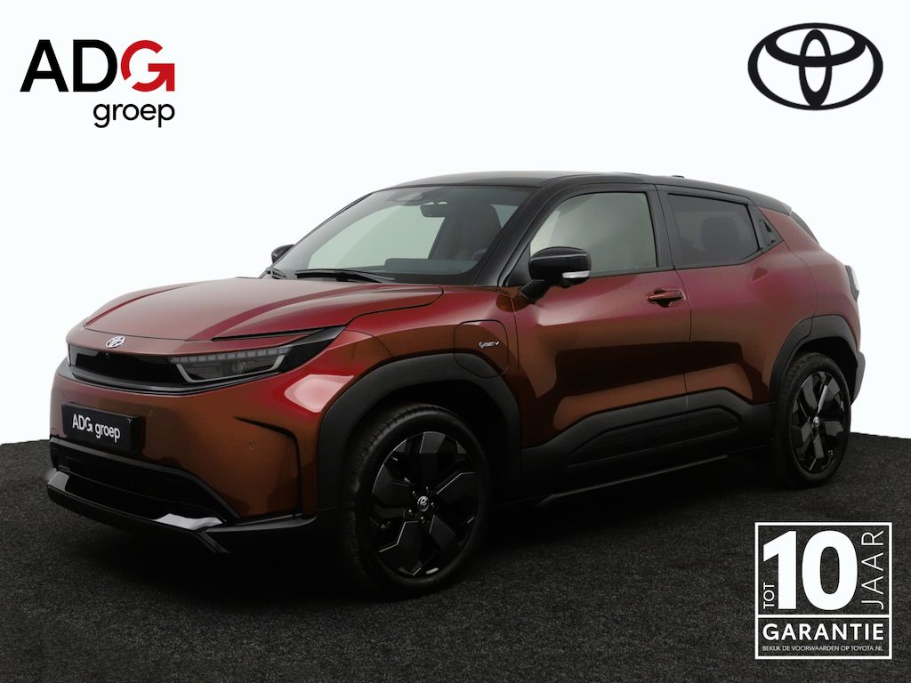 Toyota Urban Cruiser Executive 61 kWh | Nieuw uit voorraad leverbaar |