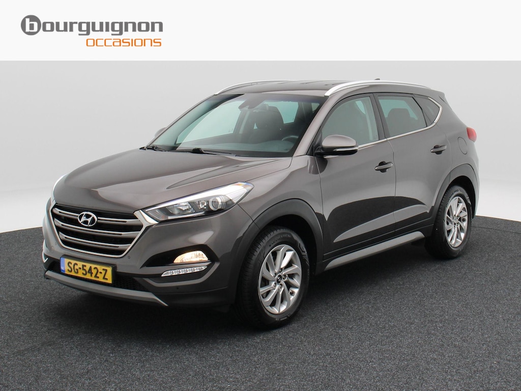 Hyundai Tucson 1.6 GDi 132Pk Comfort | Stoelverwarming | Trekhaak | Camera | Cruise Control | CarPlay | Climatronic | 17 Inch