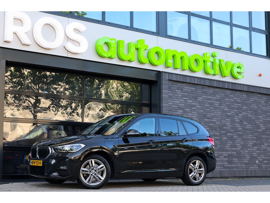 BMW X1 xDrive25e eDrive Edition | M-SPORT | LEDER | LED | STOELVERW | ELEK KOFFERKLEP |