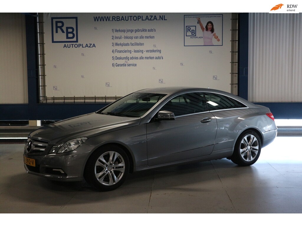 Mercedes-Benz E-klasse Coupé 250 CGI Elegance MOTOR GEREVISEERD/ COMPLETE HISTORIE