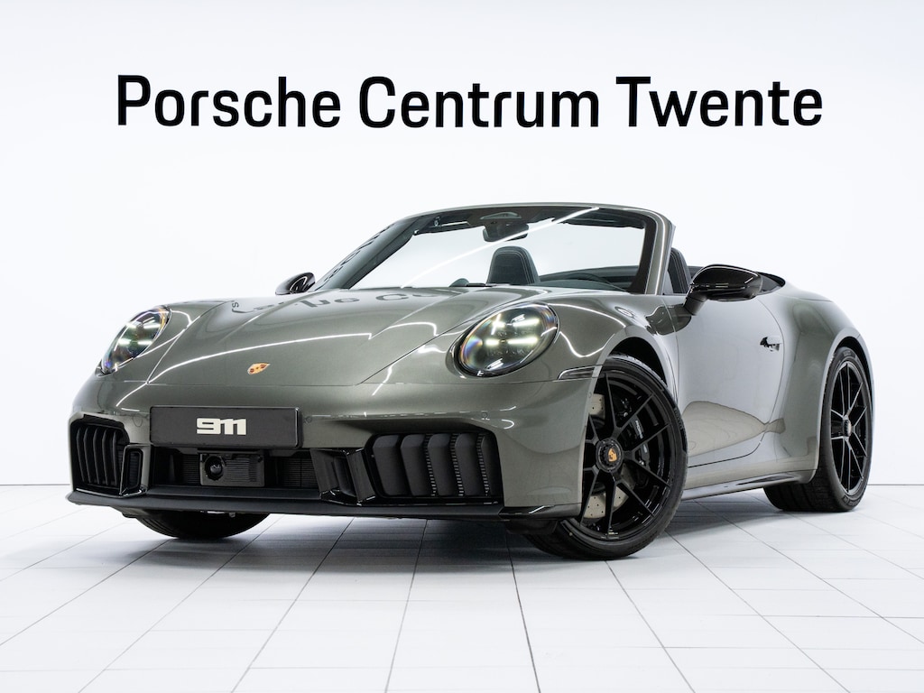 Porsche 911 Carrera 4 GTS Cabriolet