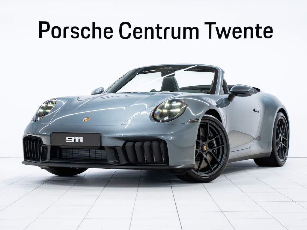 Porsche 911 Carrera 4 GTS Cabriolet