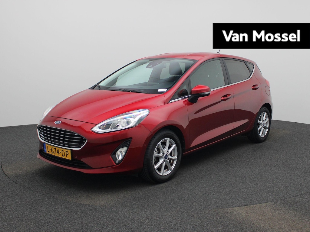 Ford Fiesta 1.0 EcoBoost Titanium | Automaat | Climate Control | Cruise Control | Winterpack | Parkeersensoren Voor + Achter | Lichtmetalen Velgen | Apple Carplay/ Android Auto |