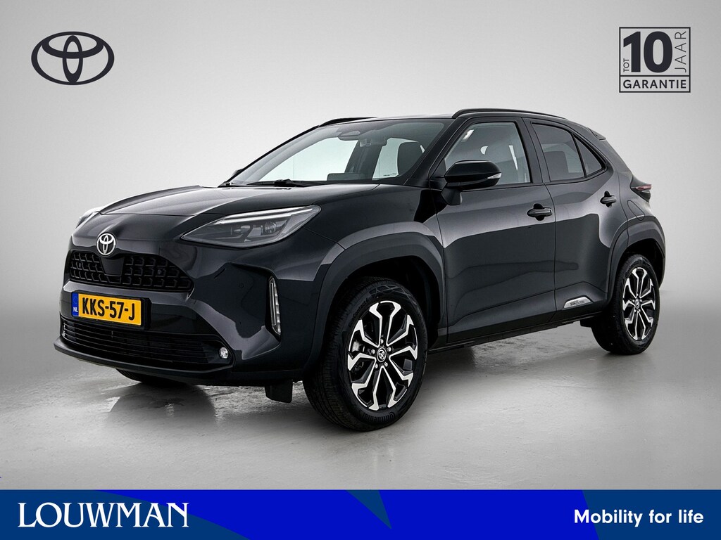 Toyota Yaris Cross 1.5 Hybrid 115 First Edition Comfort Pack | BTW voertuig | Dodehoek detectie | Stoel+stuurverwarming | Parkeersensoren voor+achter | Apple CarPlay/Android Auto | Cruise Control Adaptive |