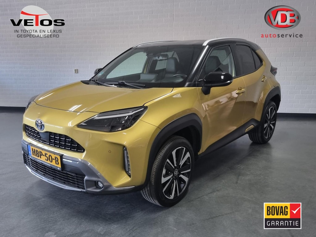 Toyota Yaris Cross 1.5 Hybrid Launch Edition Bi-Tone / Trekhaak / HUD / JBL