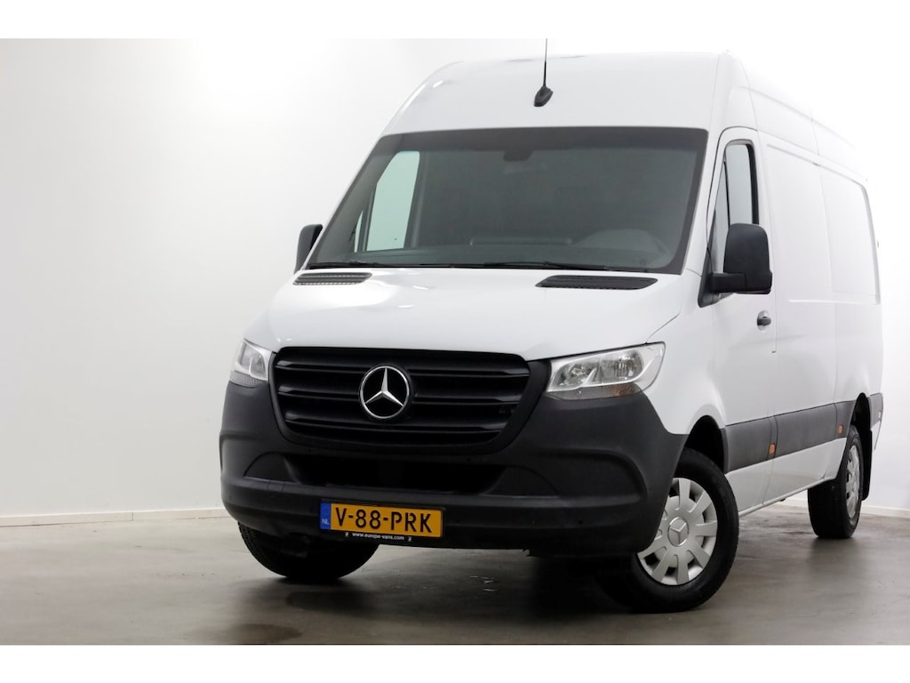 Mercedes-Benz Sprinter 316 CDI 163pk RWD L2H2 Airco/Navi/Camera/Trekhaak 3500kg 11-2018