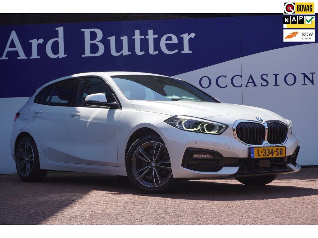 BMW 1-Serie 118i Business Edition+Sportline+Led+leder+stoel-verw+Full-navigatie+Parel-White = NL=NIEUWSTAAT !!!