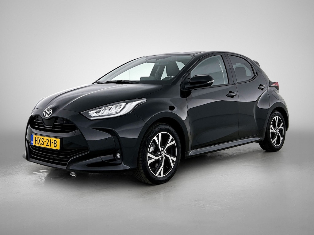 Toyota Yaris 1.5 Hybrid 115 Dynamic | Stoelverwarming | Metaallak | ***/RES t/m 3-9 Peter