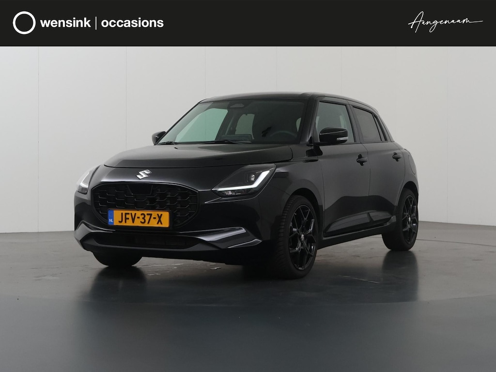 Suzuki Swift 1.2 Style Smart Hybrid | Navigatie | Parkeercamera | Cruise Control Adaptief | Climate Control | Stoelverwarming | LED | Apple Carplay/Android Auto | Keyless Entry/Go |