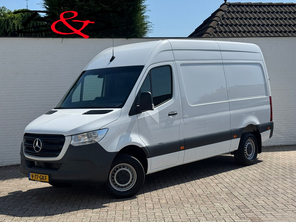 Mercedes-Benz Sprinter 317 1.9 CDI L2 9G Leder Camera Clima M-bux media systeem DAB laadruimte betimmering