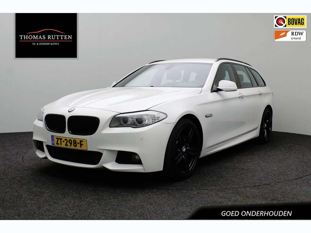 BMW 5-Serie Touring 528i High Executive 2012 M-Pakket | Head-up | Memoryseats | Navigatie | Camera | Bluetooth | Stoelverwarming | PDC | Cruise control | Climate control | USB AUX | Lederen bekleding | Elektrisch verstelbaar stuur