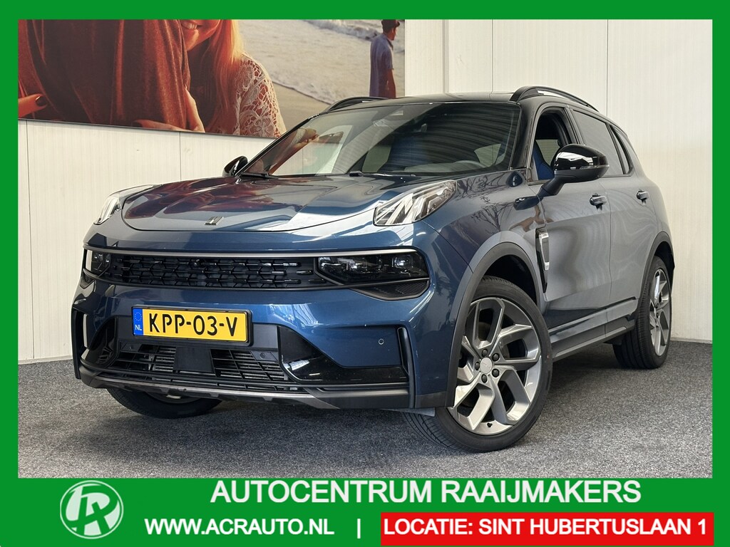 Lynk & Co 01 1.5 MY 2023 ZWARTE HEMEL GREY LINE PREMIUM 360 CAMERA ADAPTIVE CRUISE CONTROL PANORAMA SCHUIF/KANTELDAK APPLE CARPLAY/ANDROID RIJSTROOKSENSOREN ZEER MOOI !!
