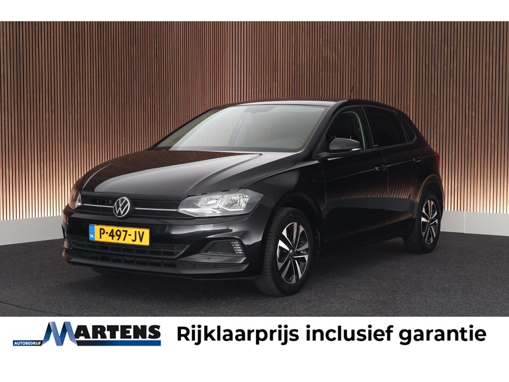 Volkswagen Polo 1.0 TSI 95pk Comfortline Climate Control Parkeersensoren Navigatie Stoelverwarming