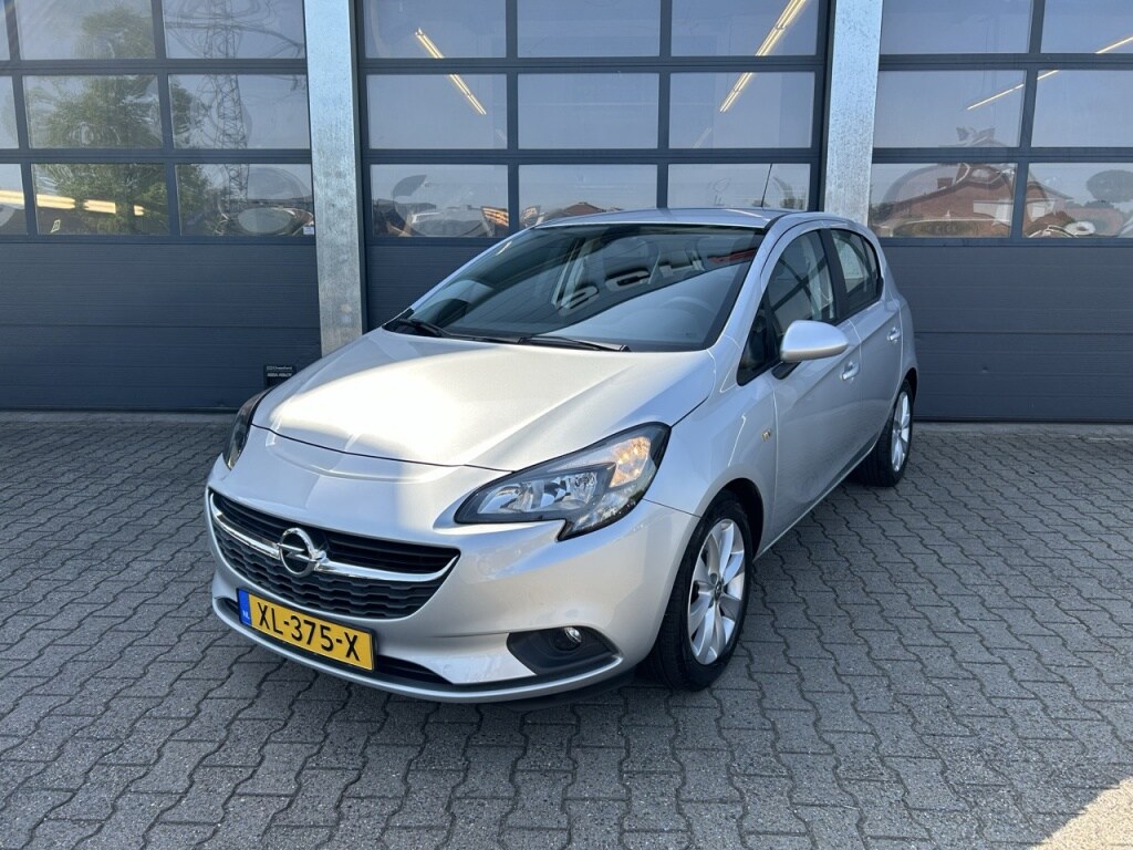 Opel Corsa 1.4 90pk 5-drs Favourite