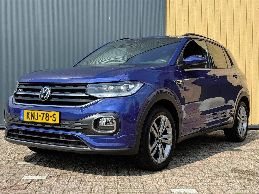 Volkswagen T-Cross 1.5 TSI 150pk 7-DSG R-Line | ACC | Keyless | Camera | Virtual | Stoelverwarming |
