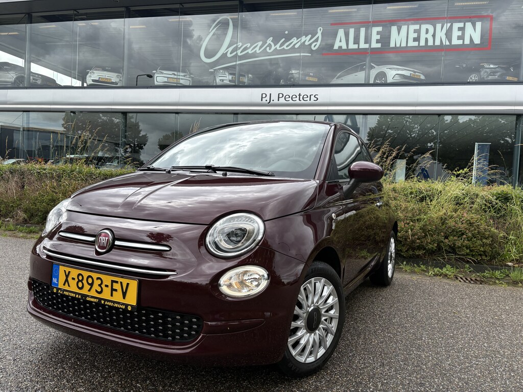 Fiat 500 1.2 lounge Airco - Apple carplay - Navigatie - Parkeersensoren achter - Licht metalen velgen 15 inch - Cruise control - Bluetooth - Radio - Start/stop systeem - Elektrische ramen