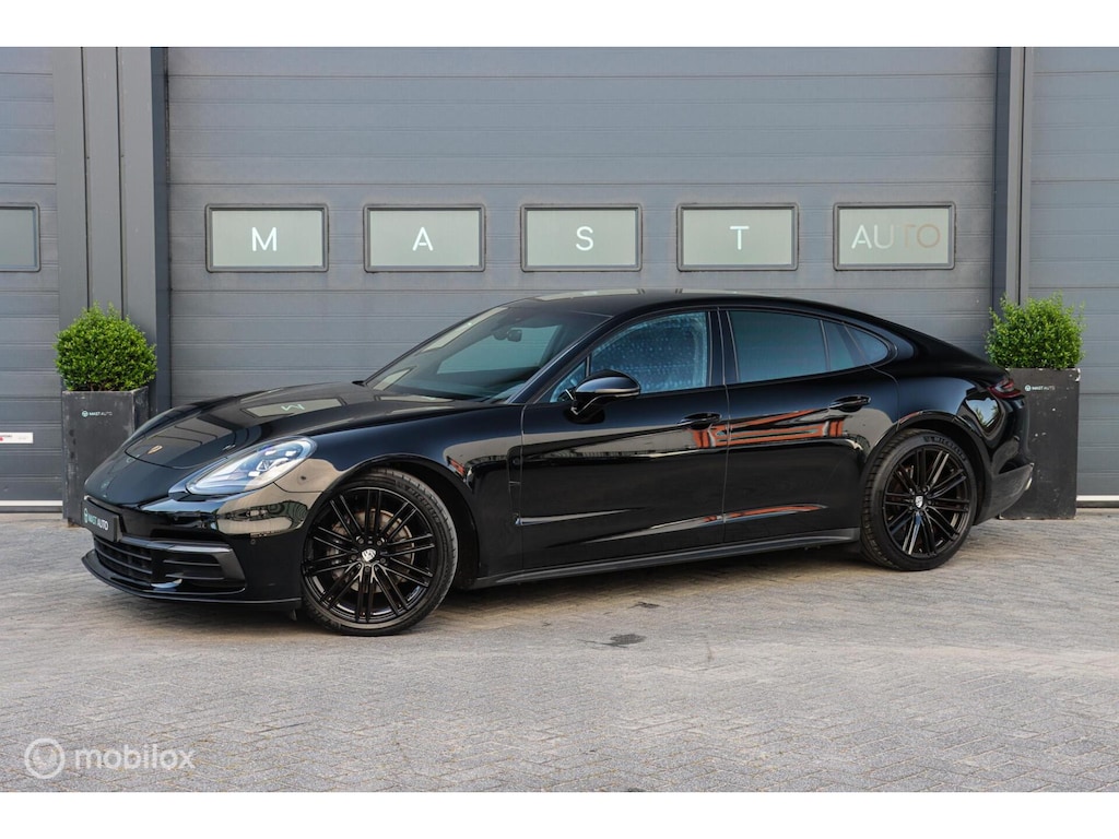 Porsche Panamera 3.0 4|PDLS|CAMERA|LED|MEMORY|LANE-ASSIST|CARPLAY