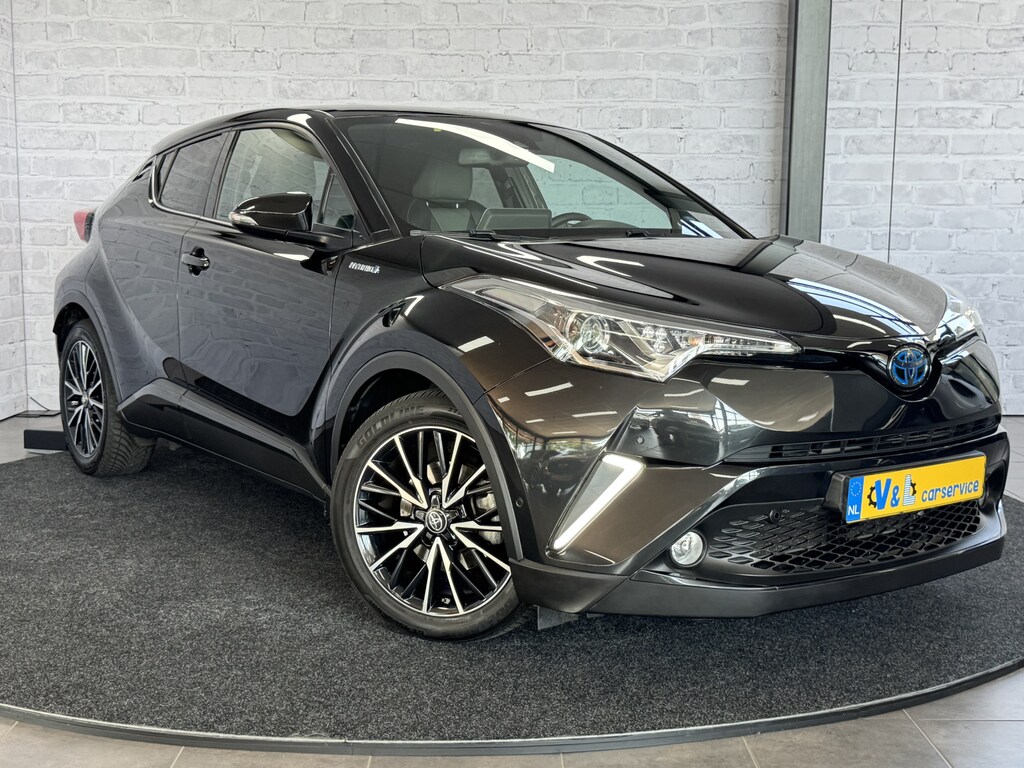 Toyota C-HR / C-HR+ 1.8 Hybrid Black Edition JBL ACC Trekhaak
