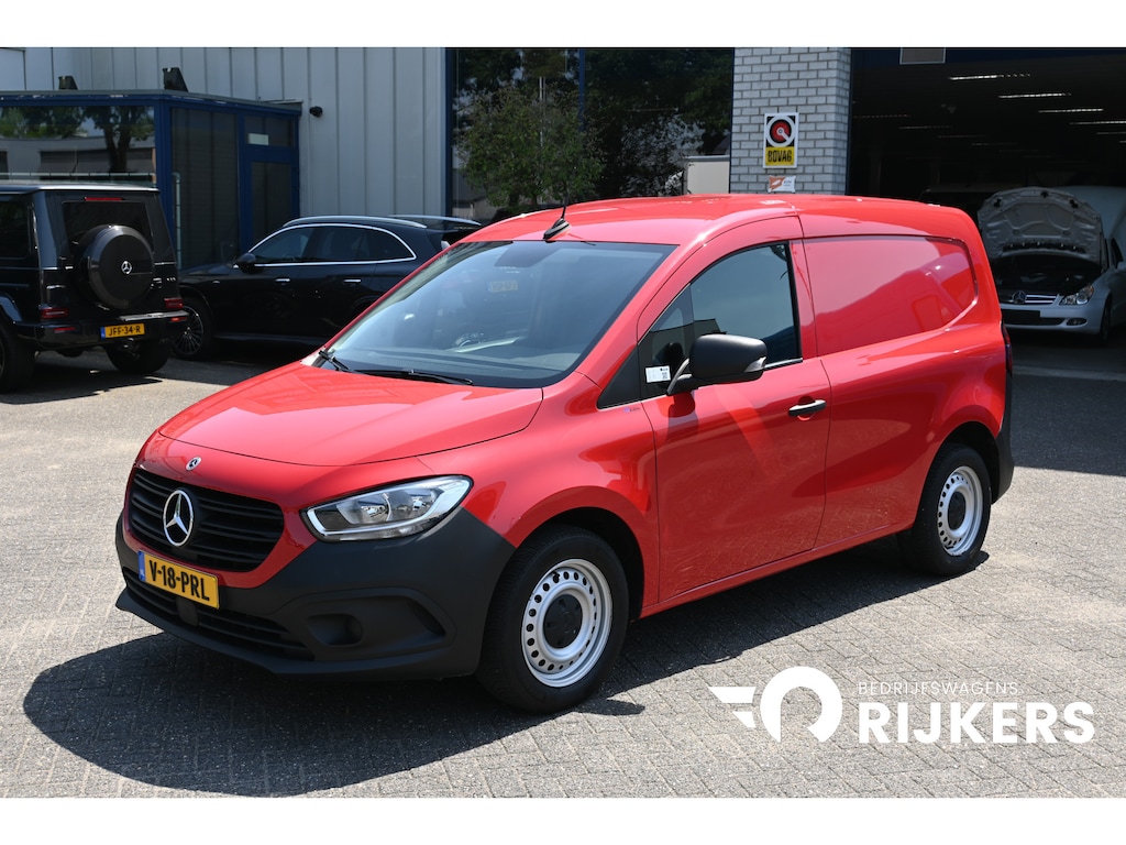 Mercedes-Benz Citan 108 CDI L1 Base Airco, Trekhaak, Parkeersensoren