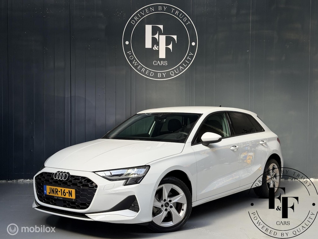 Audi A3 Sportback 30 TFSI Advanced Edition|Virtual Cockpit