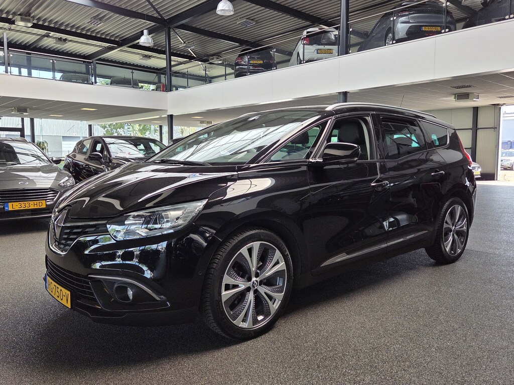 Renault Grand Scenic 1.2 TCe Intens / Trekhaak / Camera / Cruise / 20"LM velgen / 5 Pers.