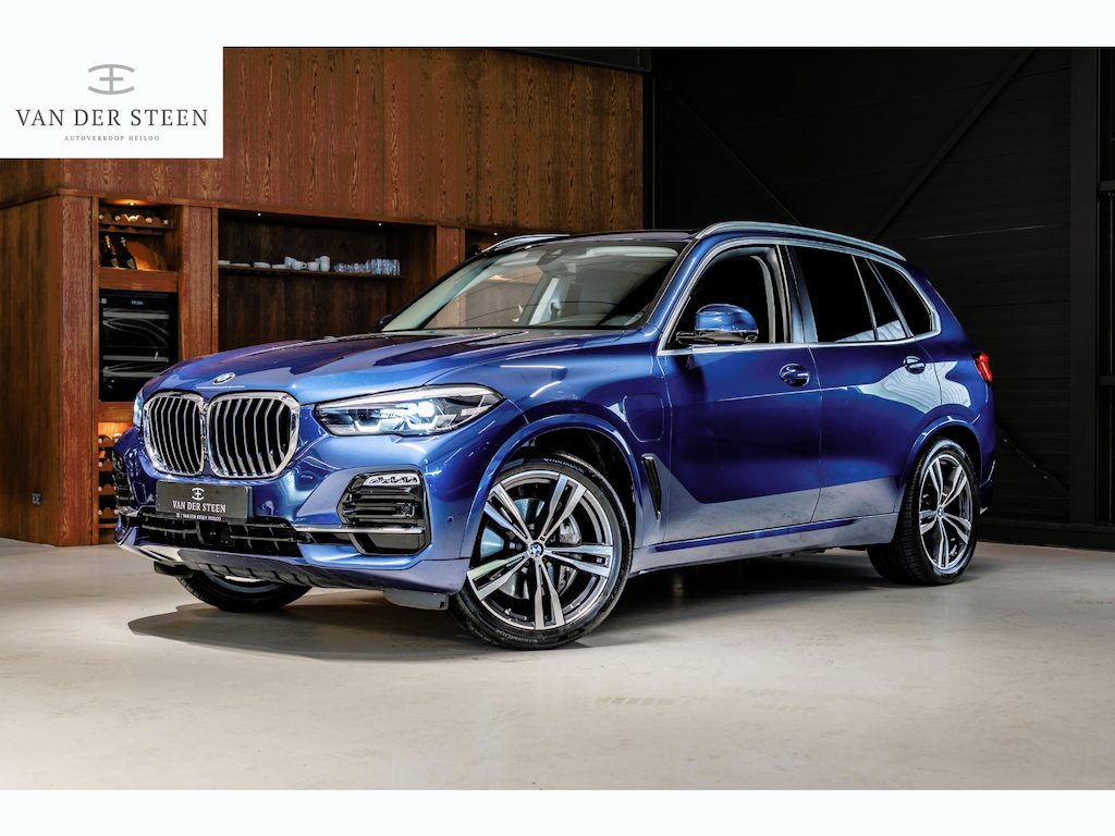 BMW X5 xDrive45e High Executive Pano | Memory | Luchtvering | Elektrische Trekhaak