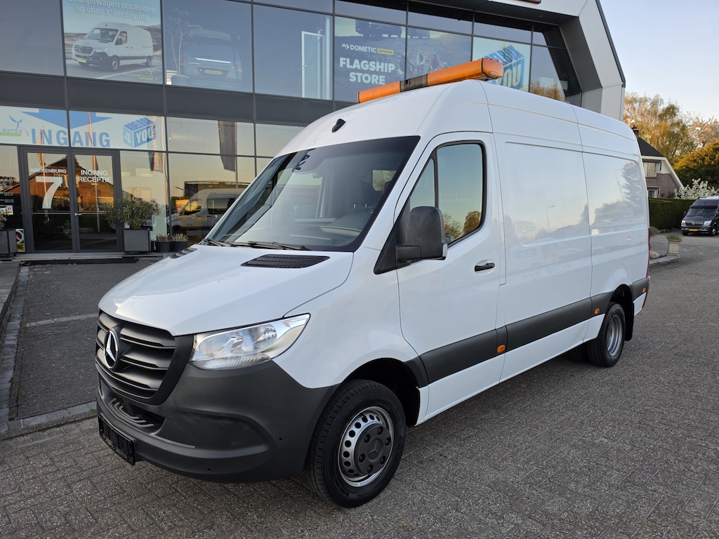 Mercedes-Benz Sprinter 516 CDI L2-H2 Handgeschakeld * Werkplaats Inrichting * 3,5t Trekhaak * Camera *