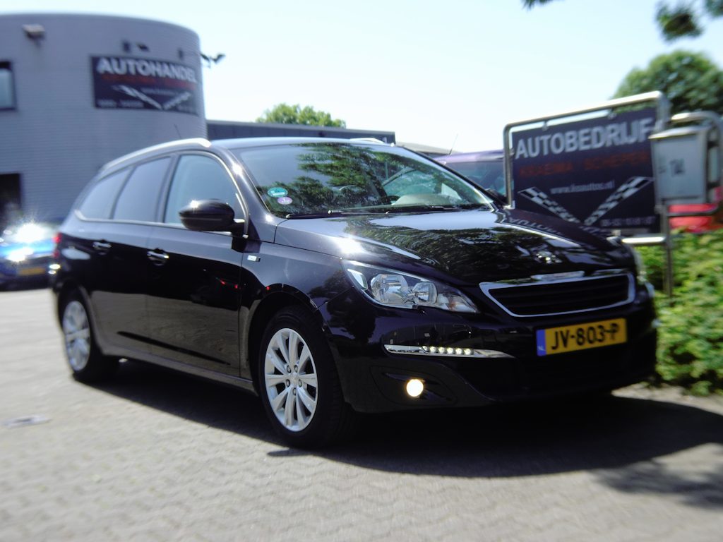Peugeot 308 SW 1.2 PureTech Style