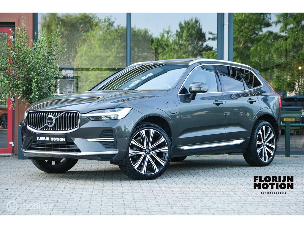 Volvo XC60 2.0 T8 Plug-in hybrid AWD Inscription Exclusive | Luchtvering | Bowers & Wilkens | 21 Inch | ACC | HUD | Pano | Trekhaak | Tailored Wool | Stoel en Stuurwielverw. | Google Infotainment