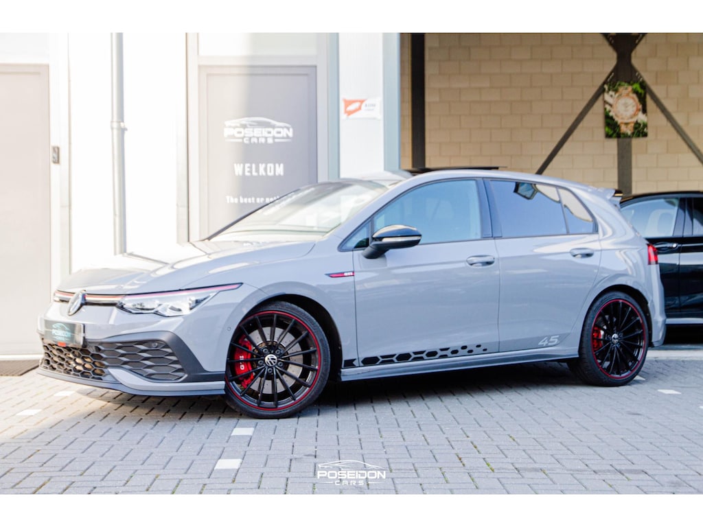 Volkswagen Golf 2.0 TSI GTI CLUBSPORT 45 EDITION| AKRAPOVIC | PANORAMADAK | HEAD-UP | KEYLESS | HARMAN-KARDON | DEALER ONDERHOUDEN
