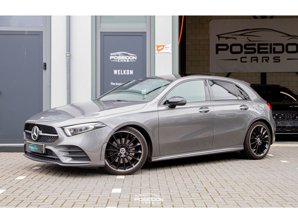Mercedes-Benz A-klasse A220 AMG | PANO | MEMORY | KEYLESS | 360CAMERA | ORIG NL | BTW | SFEERVERLICHTING | DEALER ONDERHOUDEN